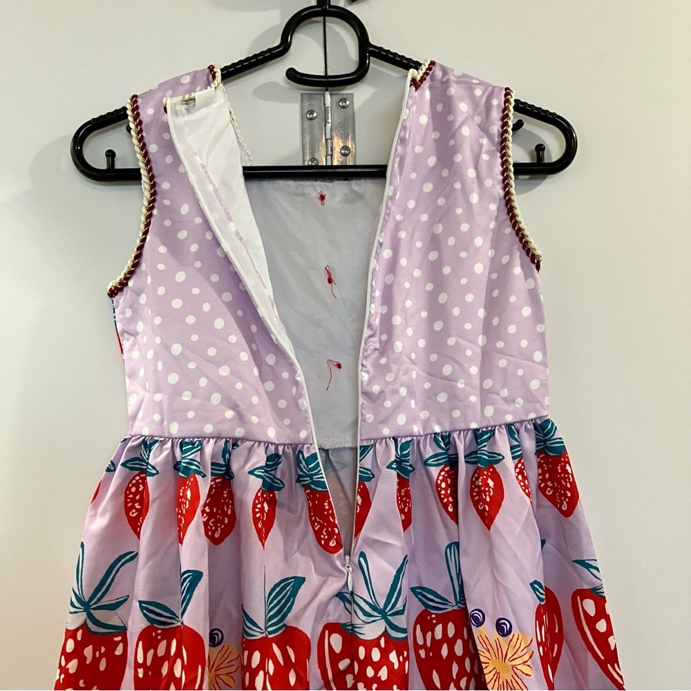 NWOT Mini Taylor Sleeveless Strawberry Kids Dress - Picture 5 of 7